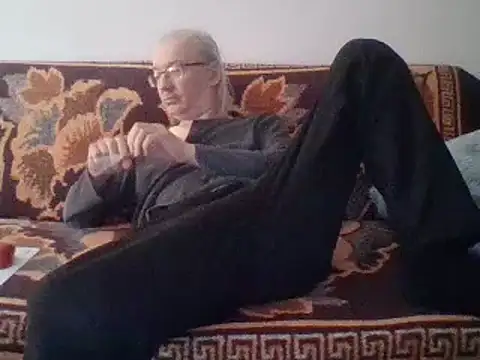 Snapshot of cumloverboyxx69 chatting on 22, 3, 2025 cumloverboyxx69 online show from 22, 3, 2025