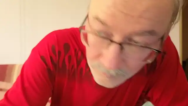 Snapshot of cumloverboyxx69 chatting on 9, 10, 2025 cumloverboyxx69 online show from 9, 10, 2025