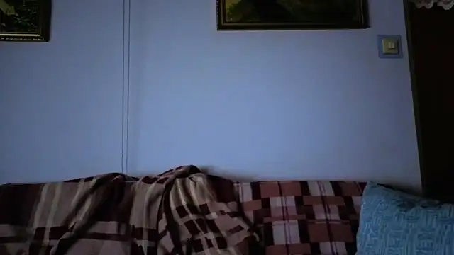 Snapshot of cumloverboyxx69 chatting on 24, 10, 2025 cumloverboyxx69 online show from 24, 10, 2025