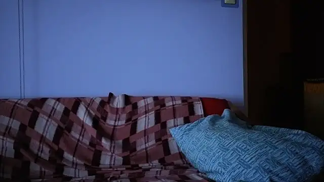 Snapshot of cumloverboyxx69 chatting on 15, 12, 2025 cumloverboyxx69 online show from 15, 12, 2025