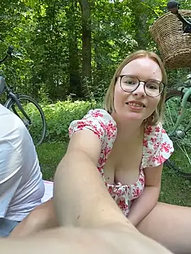 LucyFoxLulu online show from 17, 7, 2026