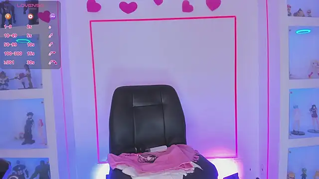 Snapshot of MalaikaBrown chatting on 2, 3, 2025 MalaikaBrown online show from 2, 3, 2025