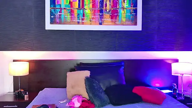 Snapshot of MalaikaBrown chatting on 11, 9, 2025 MalaikaBrown online show from 11, 9, 2025