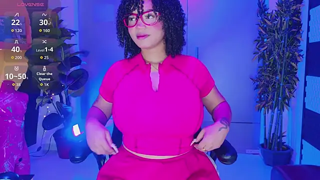 Snapshot of MalaikaBrown chatting on 22, 10, 2025 MalaikaBrown online show from 22, 10, 2025