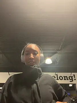 Iceblanca online show from 12, 2, 2026