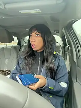 Iceblanca online show from 18, 2, 2026