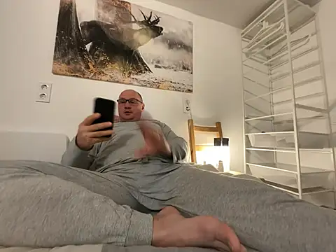 vanjbi45 online show from 15, 2, 2026