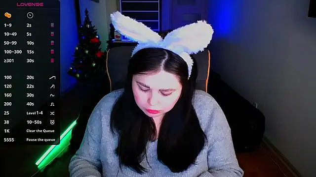 Emily Mo online show from 18, 12, 2024