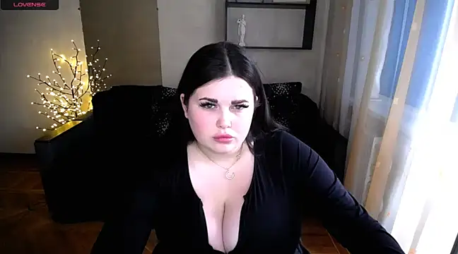 Emily Mo online show from 15, 3, 2025