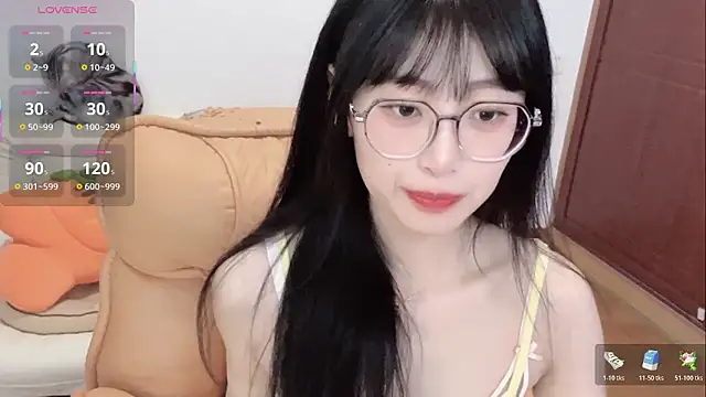 4uoki online show from 27, 11, 2025