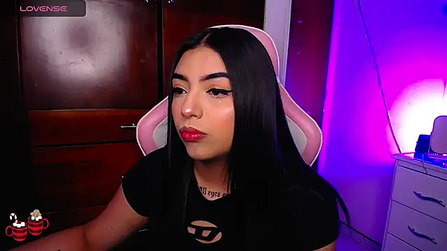 Snapshot of eva_six chatting on 27, 12, 2024 eva six online show from 27, 12, 2024