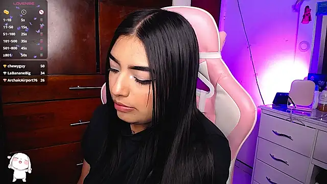 Snapshot of eva_six chatting on 7, 1, 2025 eva six online show from 7, 1, 2025