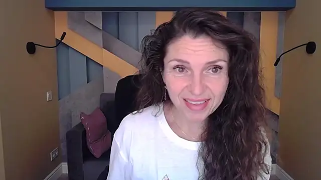 EllaLong online show from 30, 9, 2025