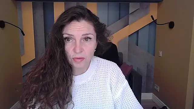 EllaLong online show from 21, 10, 2025