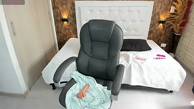 kitty  horny online show from 29, 1, 2025