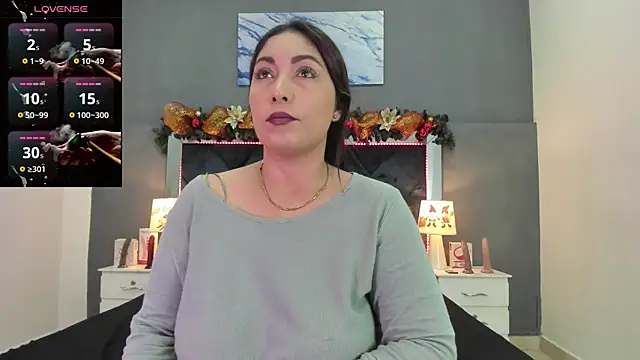 Lauralove 69 online show from 16, 12, 2025