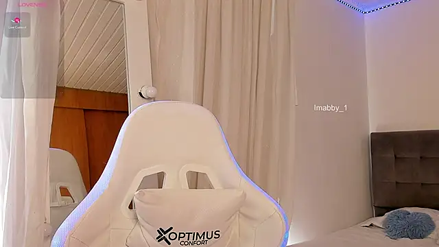 Snapshot of im_abby_ chatting on 19, 2, 2025 im abby online show from 19, 2, 2025