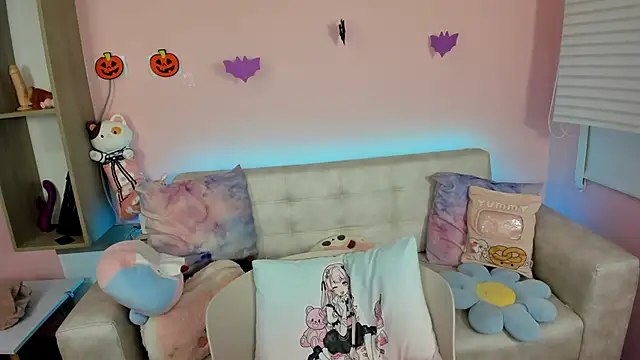 tinysara online show from 24, 10, 2025