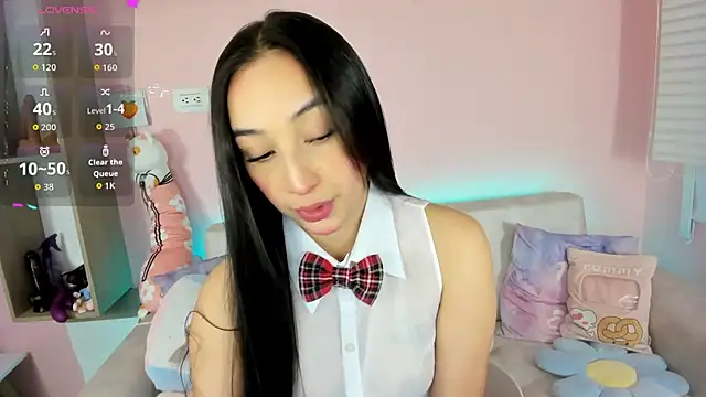 tinysara online show from 4, 12, 2025