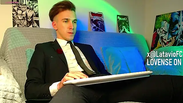 Midnighter  online show from 12, 4, 2026