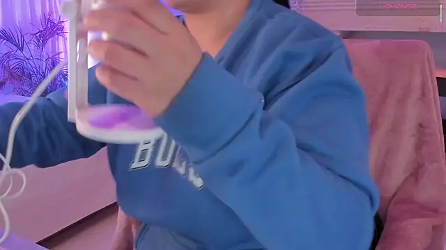 scarlet miller1 online show from 18, 11, 2025