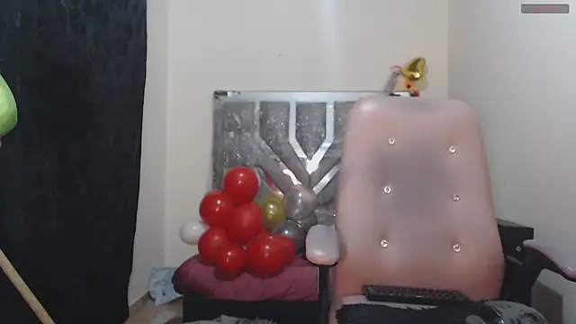 Snapshot of toxxxic_cams chatting on 26, 5, 2026 toxxxic cams online show from 26, 5, 2026
