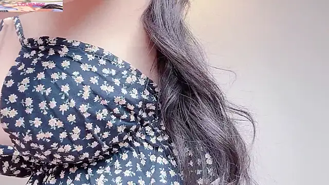 Snapshot of bejeni-sweet chatting on 11, 3, 2025 bejeni-sweet online show from 11, 3, 2025