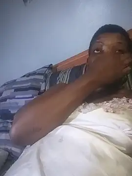 Snapshot of Hailey_BaileyXYZ chatting on 5, 10, 2025 Hailey BaileyXYZ online show from 5, 10, 2025