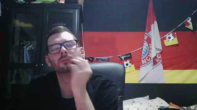 Snapshot of Die-geile-Sau chatting on 27, 2, 2026 Die-geile-Sau online show from 27, 2, 2026