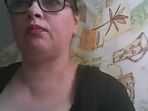 Snapshot of deluxpussy chatting on 14, 10, 2025 deluxpussy online show from 14, 10, 2025