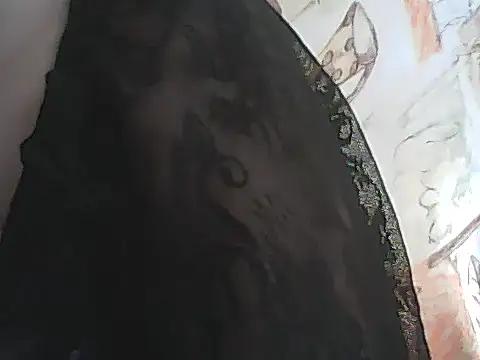 Snapshot of deluxpussy chatting on 19, 10, 2025 deluxpussy online show from 19, 10, 2025