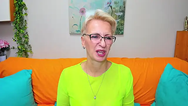 iamyourdream89 online show from 27, 9, 2025