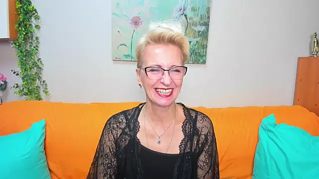 iamyourdream89 online show from 24, 10, 2025