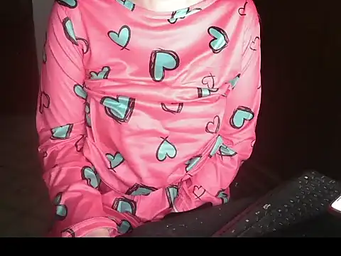 norahrosss online show from 6, 11, 2025