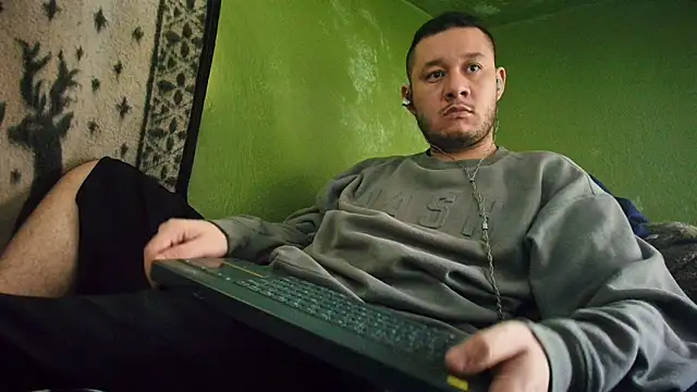 sweet cock28 online show from 15, 2, 2025