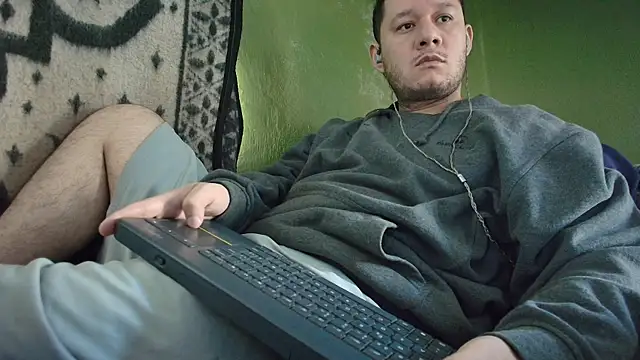 sweet cock28 online show from 31, 10, 2025