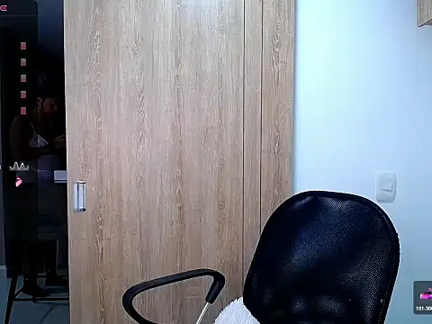 Danna Ross  online show from 17, 1, 2026