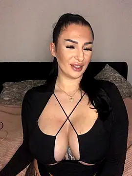 Mia-Bremer online show from 27, 11, 2025