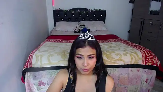 Snapshot of pinky_violeta chatting on 17, 10, 2025 pinky violeta online show from 17, 10, 2025