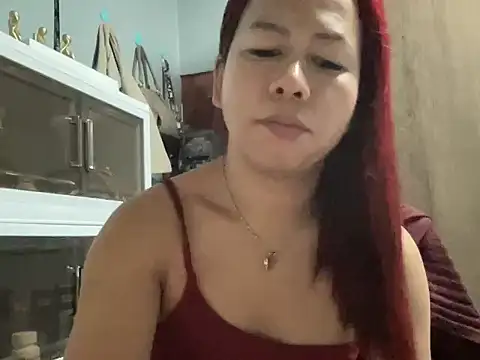 Snapshot of UrLove_Marga chatting on 11, 11, 2025 UrLove Marga online show from 11, 11, 2025