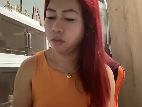 Snapshot of UrLove_Marga chatting on 13, 11, 2025 UrLove Marga online show from 13, 11, 2025