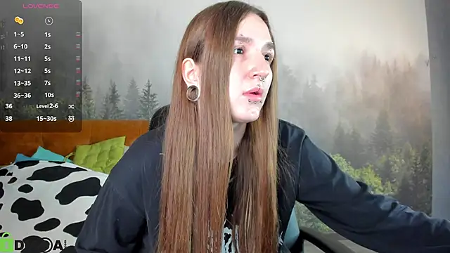 Snapshot of Pink_diablo chatting on 9, 10, 2025 Pink diablo online show from 9, 10, 2025