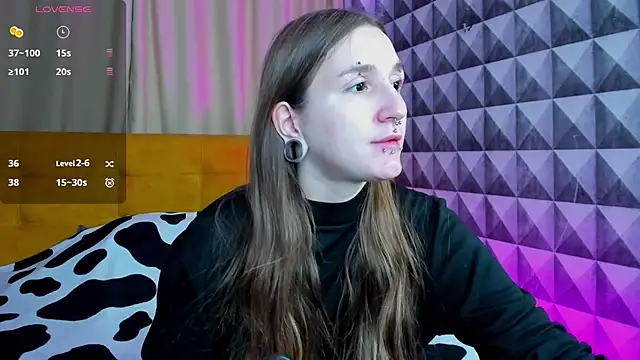 Snapshot of Pink_diablo chatting on 17, 10, 2025 Pink diablo online show from 17, 10, 2025