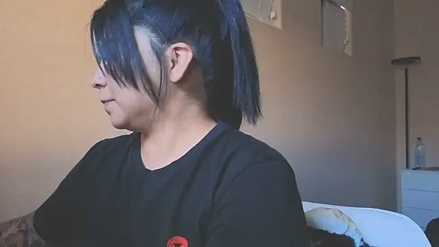 kimmiakiss22 online show from 20, 3, 2025