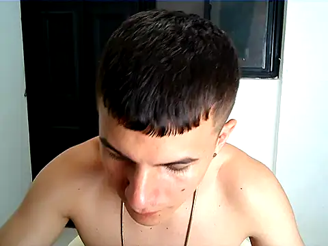 Snapshot of SHAT_SEX chatting on 11, 9, 2025 SHAT SEX online show from 11, 9, 2025