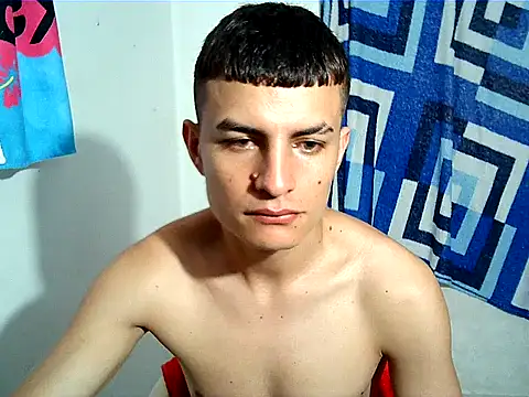 Snapshot of SHAT_SEX chatting on 29, 10, 2025 SHAT SEX online show from 29, 10, 2025