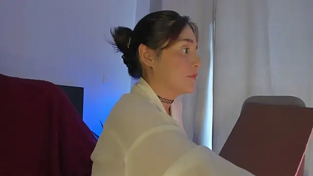 Snapshot of samantha_cherry chatting on 27, 2, 2025 samantha cherry online show from 27, 2, 2025