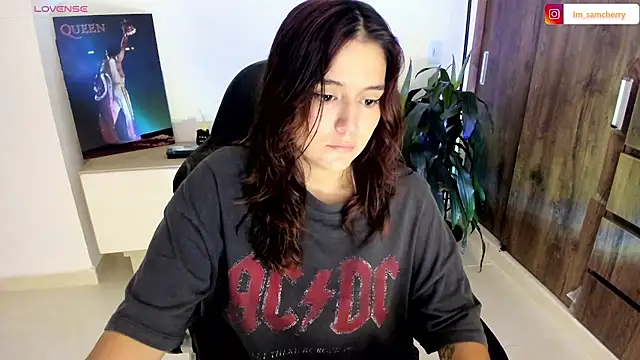 Snapshot of samantha_cherry chatting on 25, 9, 2025 samantha cherry online show from 25, 9, 2025