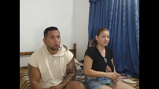 Snapshot of lover_1994 chatting on 12, 9, 2025 lover 1994 online show from 12, 9, 2025