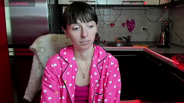 TayanaJons online show from 20, 2, 2025